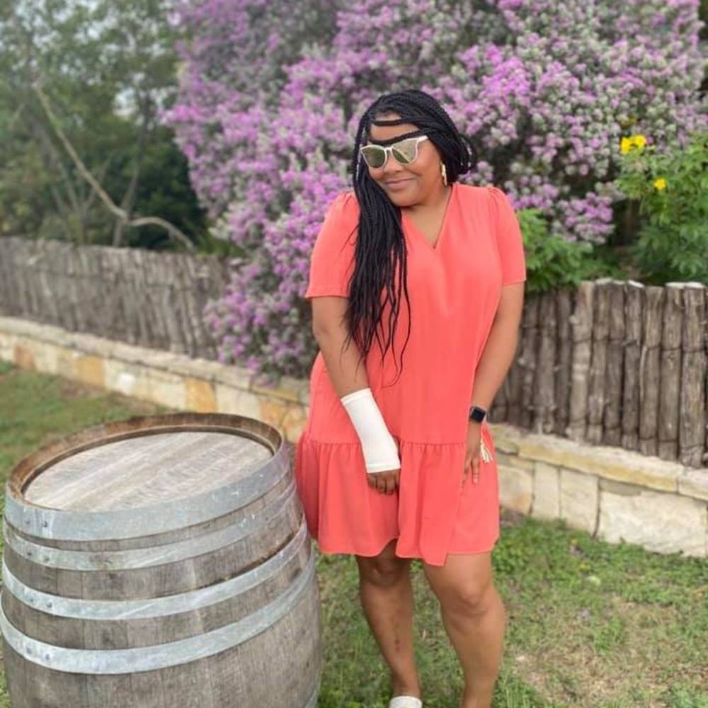 Meet your Posher, Karlie-rai
